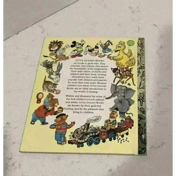 Vintage Flying Dinosaurs, Little Golden Book 1990, HC Junk Journal Ephemera - Picture 2 of 6